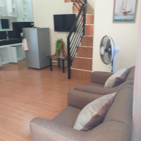 Estilo Apartment 2-Storey Clarin  エクステリア 写真