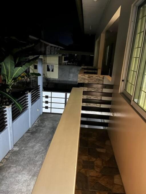 Estilo Apartment 2-Storey Clarin  エクステリア 写真