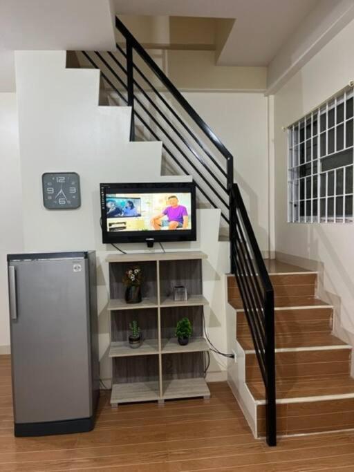 Estilo Apartment 2-Storey Clarin  エクステリア 写真