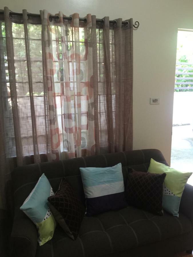 Estilo Apartment 2-Storey Clarin  エクステリア 写真